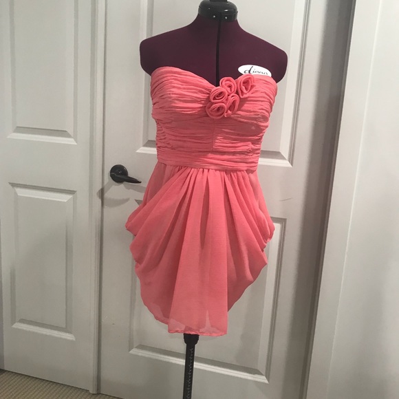 BEBE strapless chiffon dress - Picture 2 of 6
